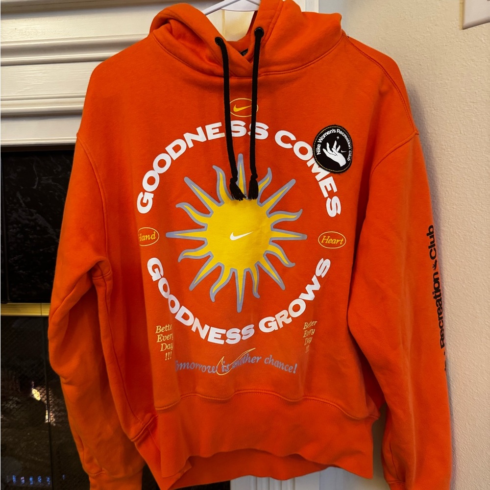 Nike Recreation Club “Better Every Day!!!” Graphic Hoodie